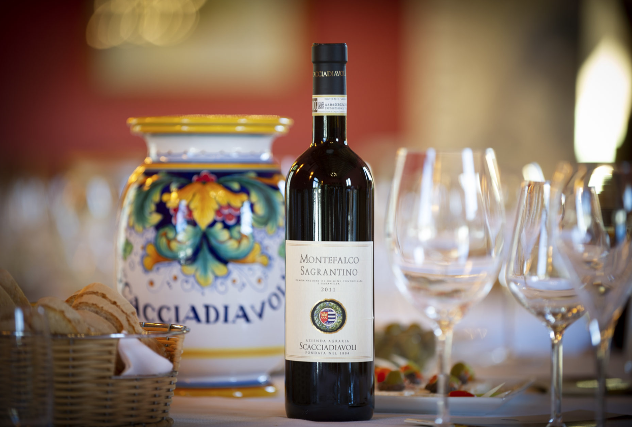 Um belo passeio para conhecer vinhedos e degustar vinhos da Umbria